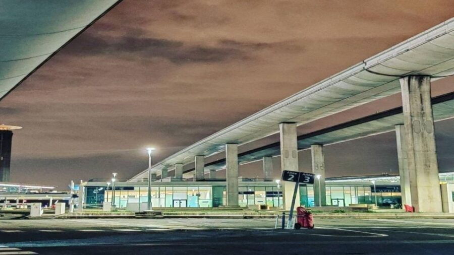 Paris: Private Transfer From Charles De Gaulle/Orly Airports - Good To Know