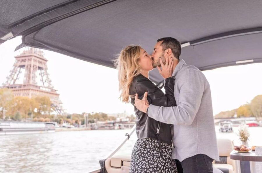 Paris Proposal / Private River Cruise Photographer 1h - Good To Know