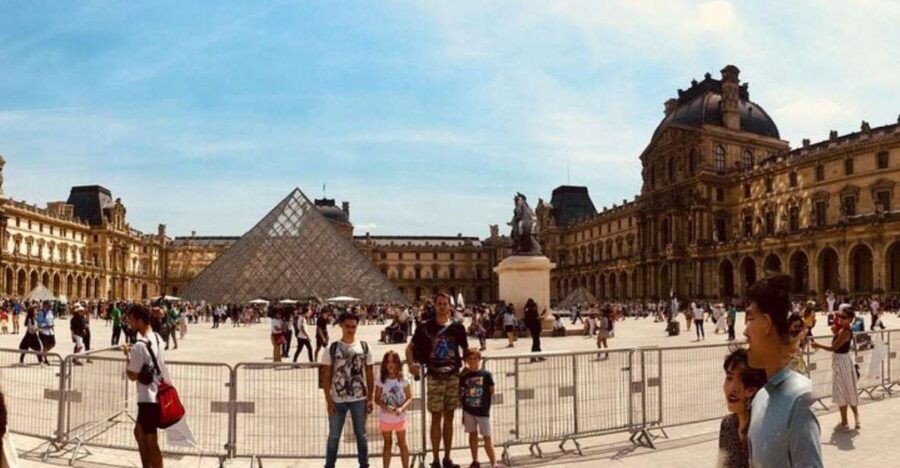 Paris: Quartier Latin Tour - Latin Tour - Inclusions