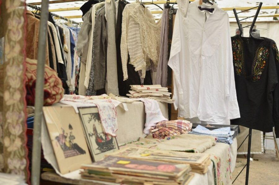 Paris: The Saint-Ouen Flea Market In-App Audio Tour - Good To Know