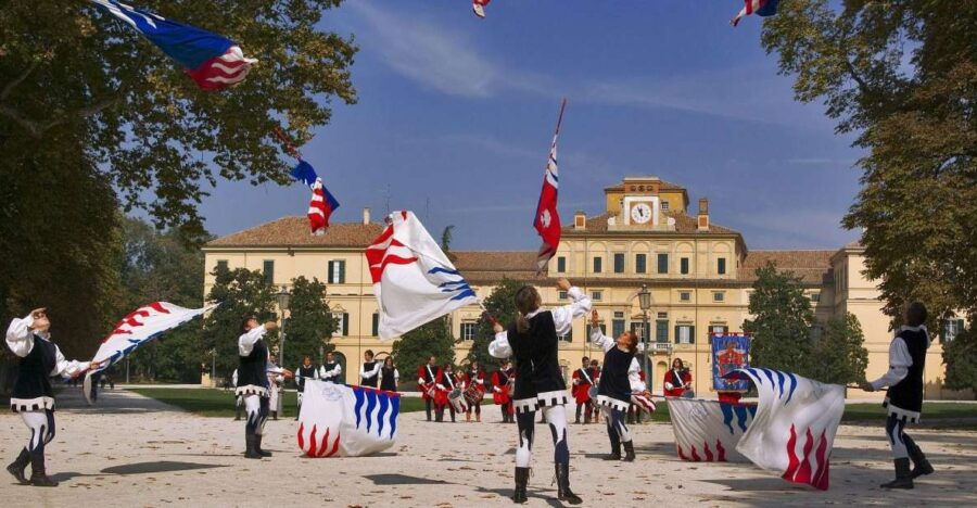 Parma Private Walking Tour - Language Options