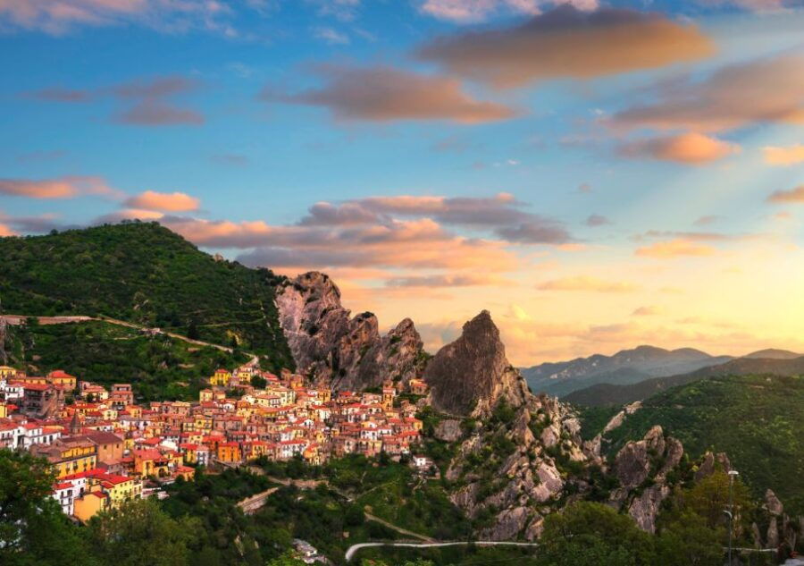 Pietrapertosa: Walking Guided Tour - Good To Know