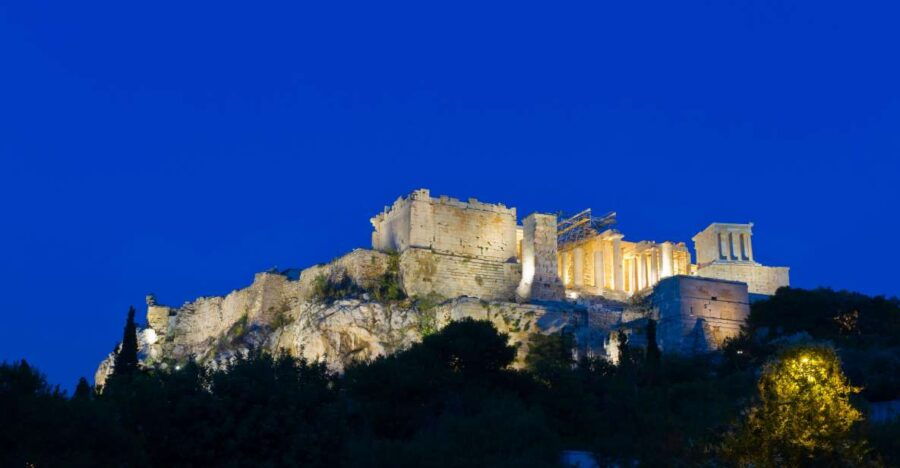 Piraeus Port Cruise Visitors to Athens Private City Tour