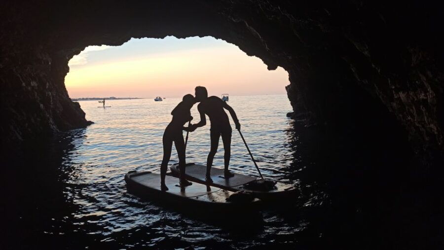 Polignano a Mare: Guided SUP Tour to Caves and Coves