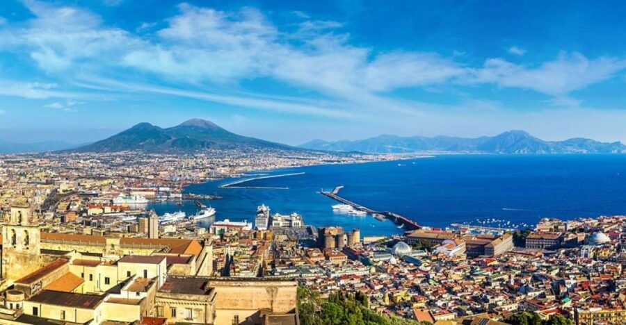 Pompei & Vesuvius Private Day With Stop Lunch in the Winery