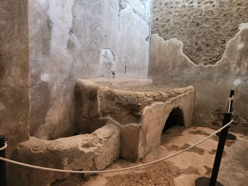Pompeii and Herculaneum Tour