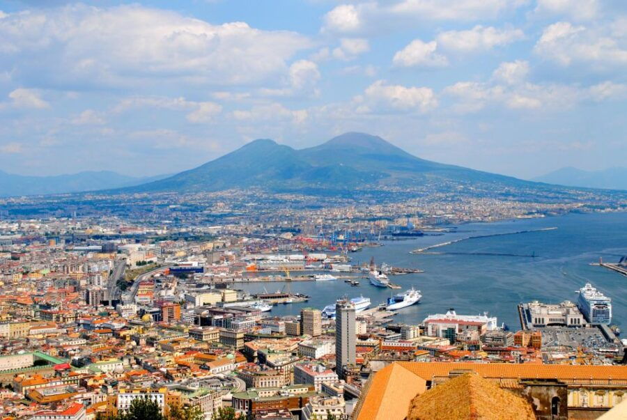 Pompeii, Oplontis and Herculaneum From the Amalfi Coast