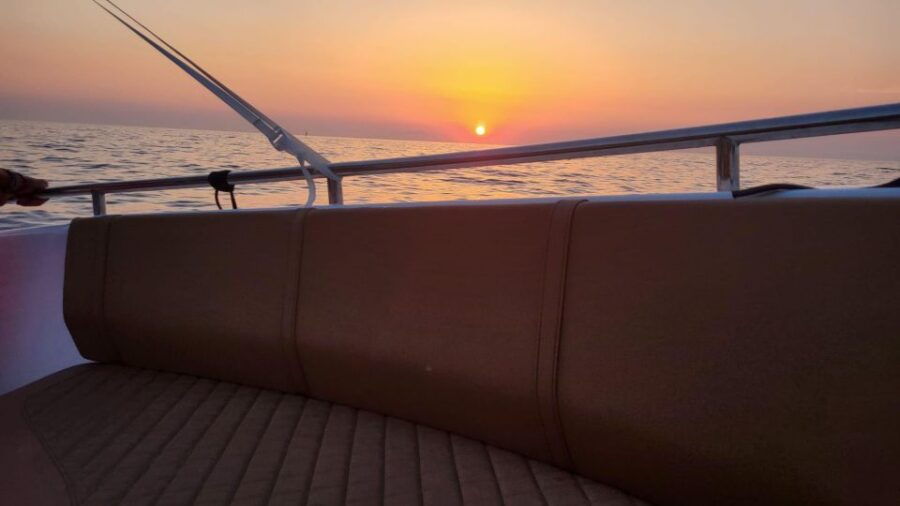 Pompeii: Private Sunset Cuise With Prosecco and Limoncello - Inclusions