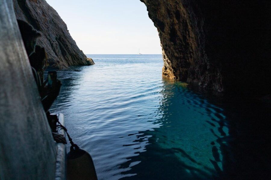 Ponza and Palmarola Islands: Boat Tour - Booking Information