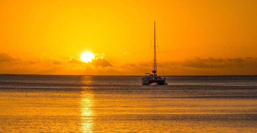 Porto Conte: Sunset Catamaran Excursion With Aperitif - Excursion Overview