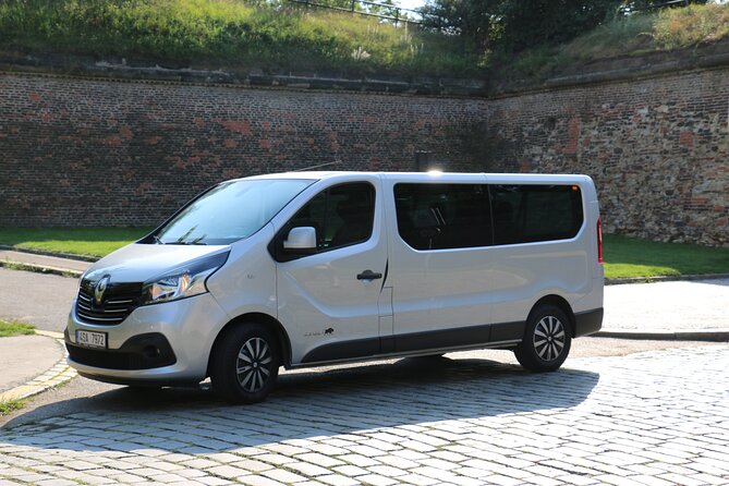 Prague Airport Transfers, Prague Airport Transfers, SPANISH-ENG - Good To Know