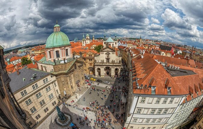 Prague Walking Tour With Virtual Reality! - Good To Know