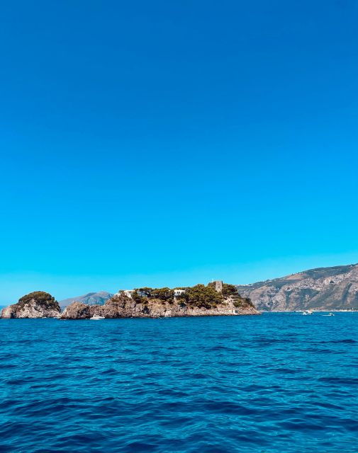 Private Amalfi Coast Boat Tour From Sorrento - Itinerary