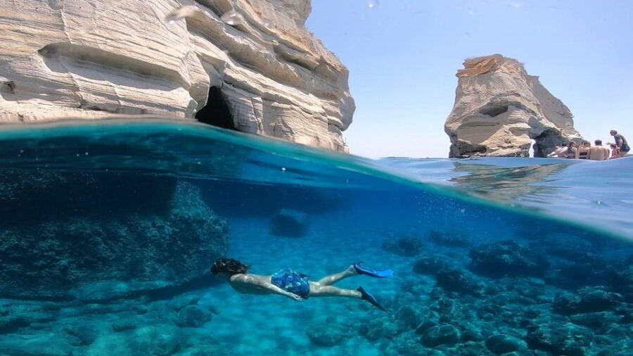 Private Boat Tour at Your Top 4 Beaches in Milos