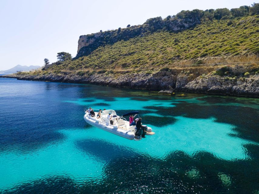 Private Boat Tour Favignana and Levanzo