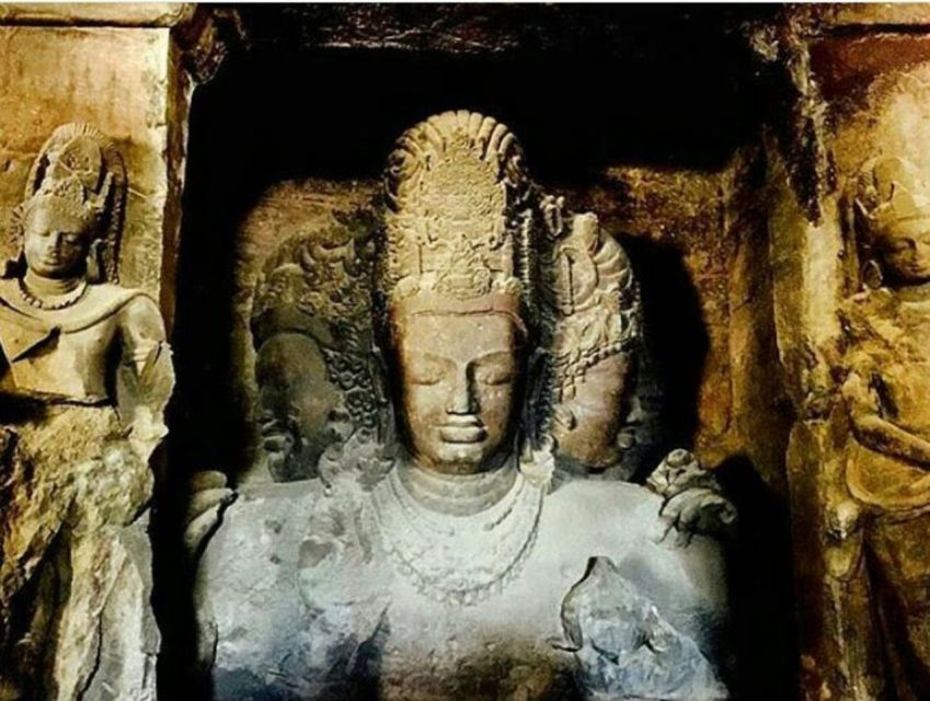 Private Bollywood Studio Tour With Elephanta Caves Tour