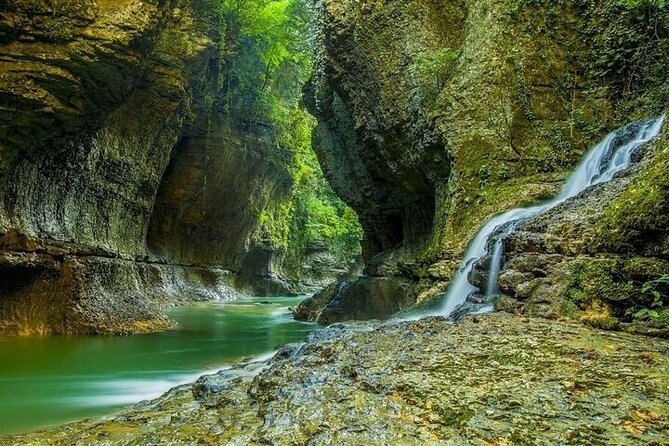 Private Canyon & Cave Tours From Batumi(Martvili-Okatse-Promete)