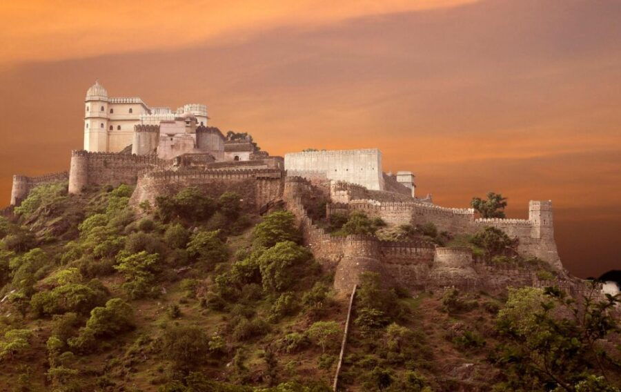 Private Day Tour Kumbhalgarh and Rankapur Tour From Udaipur - Good To Know