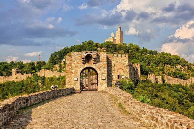 Private Day Trip to Bulgaria and Veliko Tarnovo From Bucharest - Good To Know