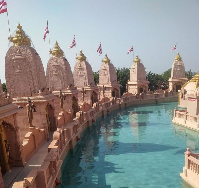 Private Delhi Agra Lucknow Ayodhya Varanasi Tour From Delhi - Private Group Highlights