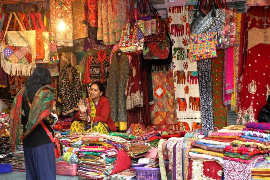 Private Delhi Shopping Tour - Inclusions