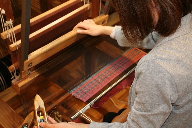 Private Experience of Weaving Oshima Tsumugi Textiles - Good To Know