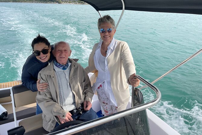 Private Family Dolphin Tour in Poreč