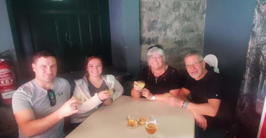 Private – Gastro Hike With Levada Walk and Local Food