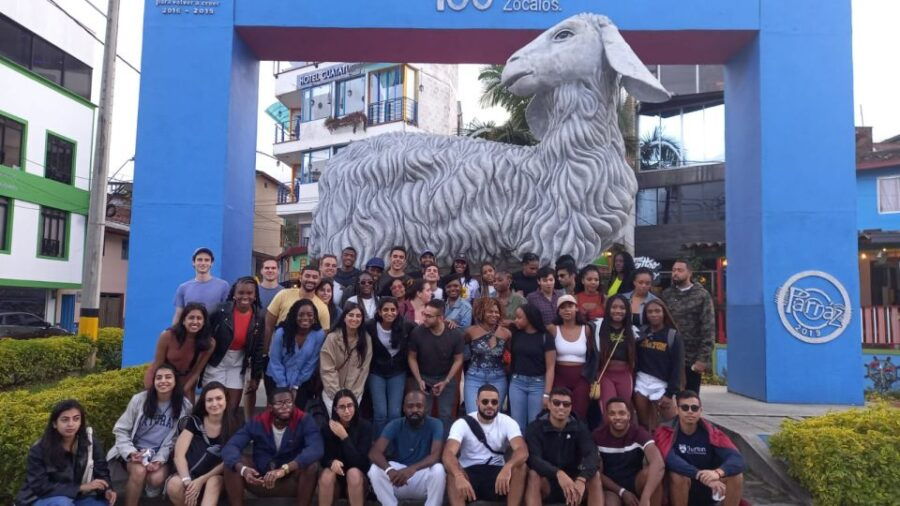 Private Guatape Peñol Tour: Friend for a Day - Good To Know