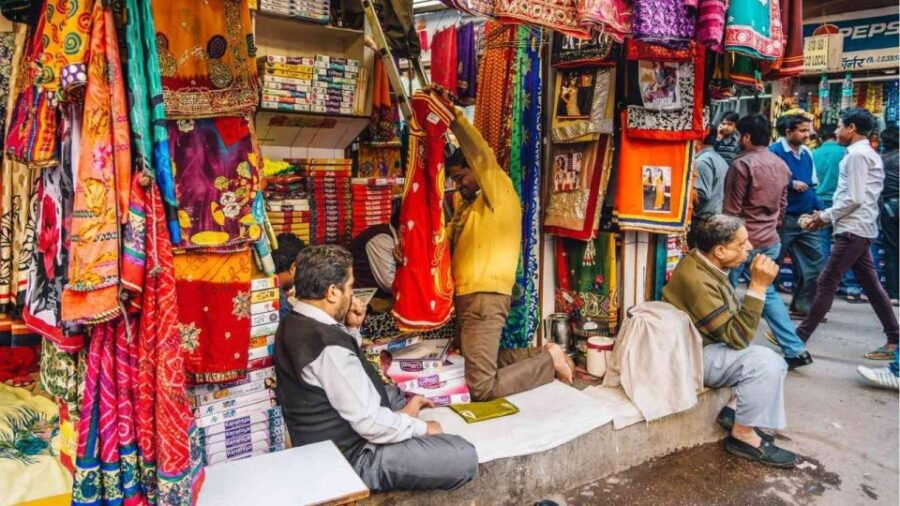 Private Guided Shopping Tour Of Old Delhi & New Delhi - Inclusions
