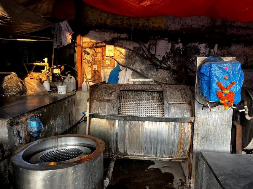 Private Half-Day Sightseeing Tour of Mumbais Iconic Sights
