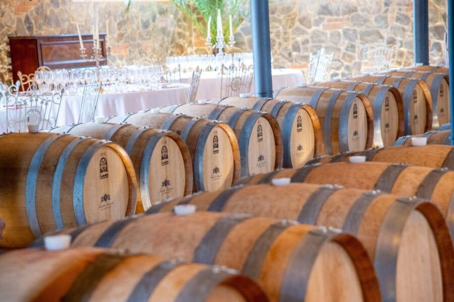 Private Lunch or Dinner in San Gimignano Winery - Experience Highlights