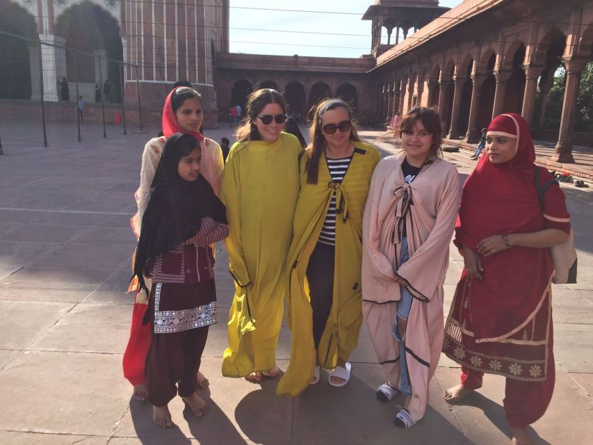 Private Old & New Delhi Tour With Monument Ticket and Lunch - Good To Know