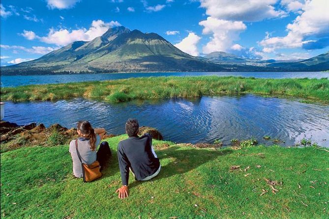 Private Otavalo and Cotacachi Day Trip From Quito