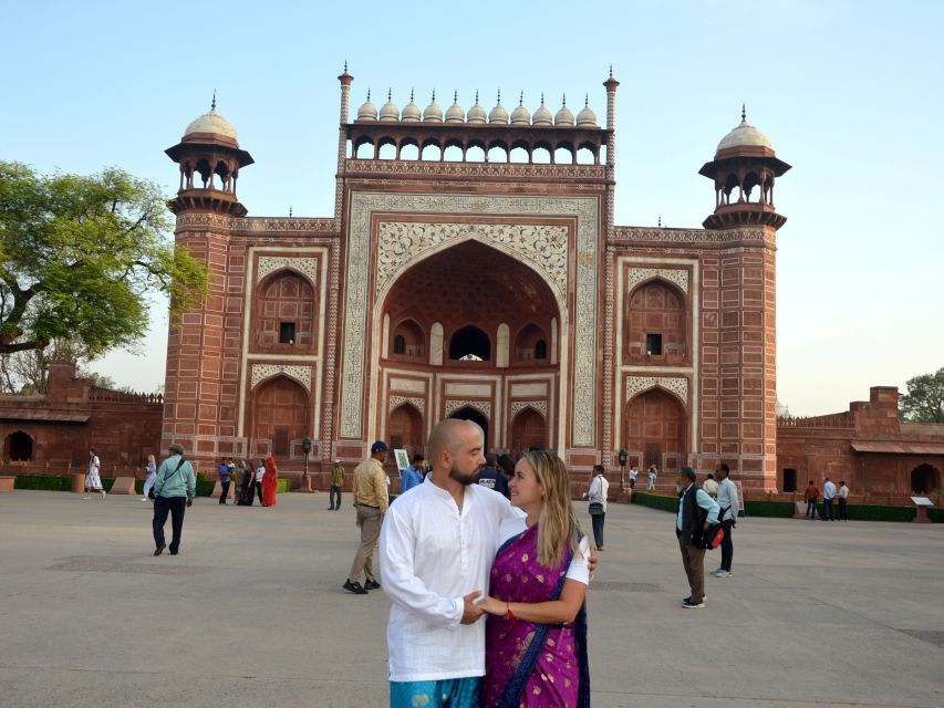 Private : Overnight Agra Mughal Tour - Booking Information