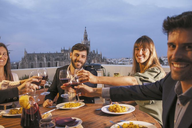 Private: Panoramic Highlights Tour & Paella Cooking Class Sevilla