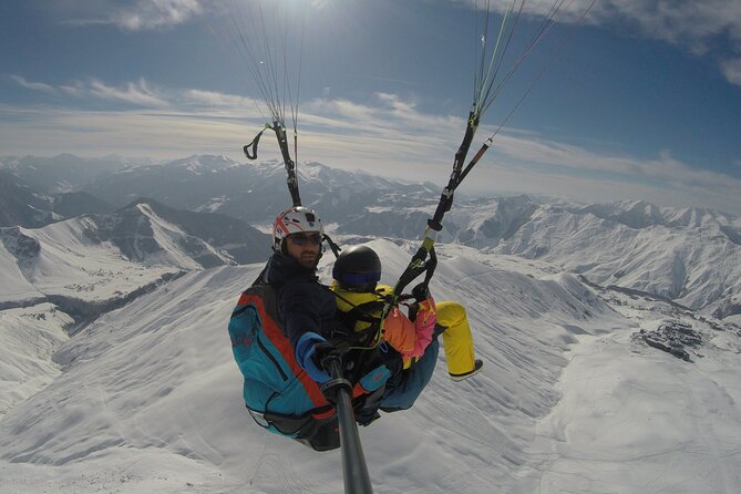Private Paragliding Experience in Georgia With Transfer