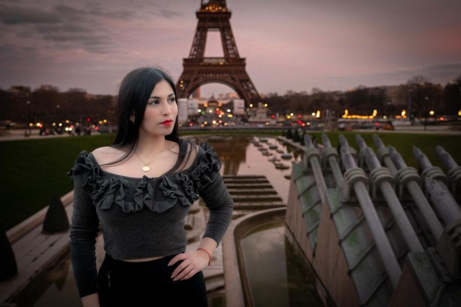 Private Photoshoot Tour Near Your Chosen Famous Landmarks - Good To Know