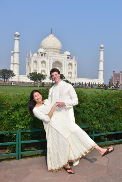 Private Taj Mahal Tour From Delhi by Car With Free Breakfast
