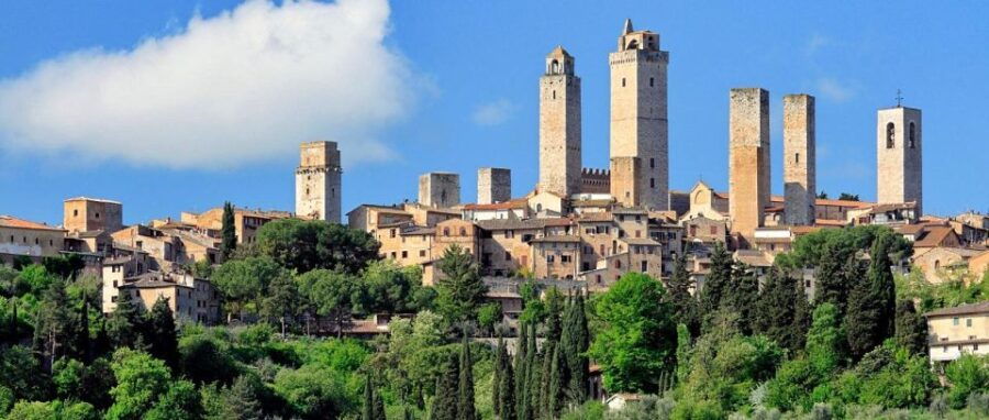Private Tour From Livorno Port to San Gimignano & Volterra