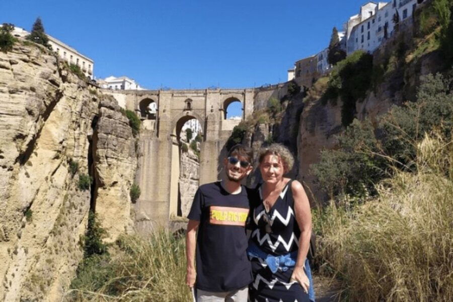 Private Tour From Sevilla to Granada Stopping in Ronda - Good To Know