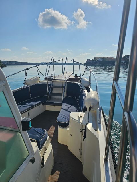 PRIVATE TOUR Maritime Taxi Service Within the Port of Maò