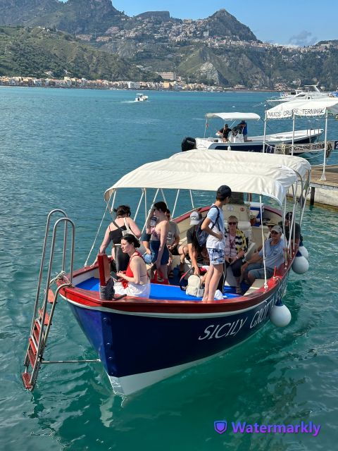 Private Tour of Etna and Taormina Boat Tour With Tasting