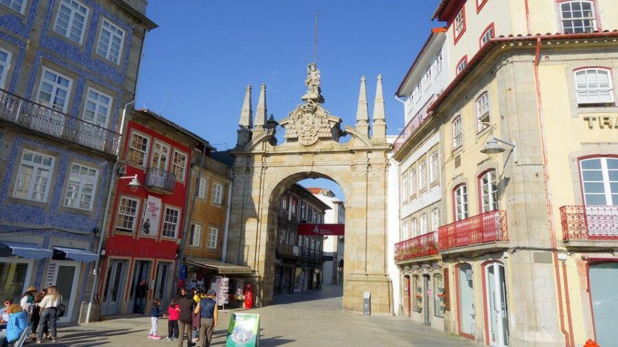 Private Tour to Guimarães and Braga, Two Incredible Cities