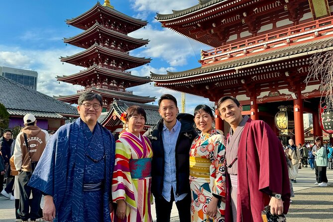 Private Tour With Local Guides to Uncover Hidden Gems in Tokyo - Good To Know