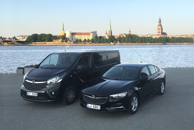 Private Transfer From Hotel to Riga Airport With English Speaking Driver - Good To Know