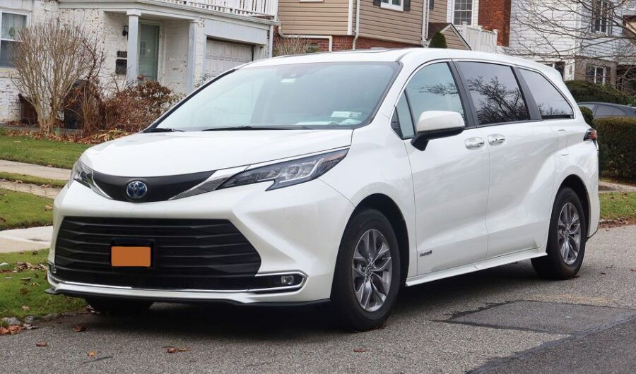 Private Transfers Between HNL Airport and Honolulu City