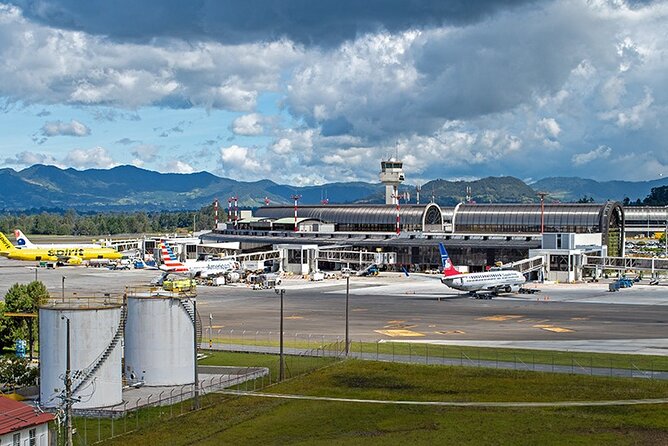 Private Transportation JMC Airport – Medellín – JMC Airport