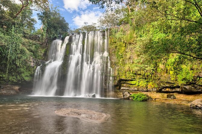 Private Tubing, Rainforest, Waterfall, and Active Volcano Tour