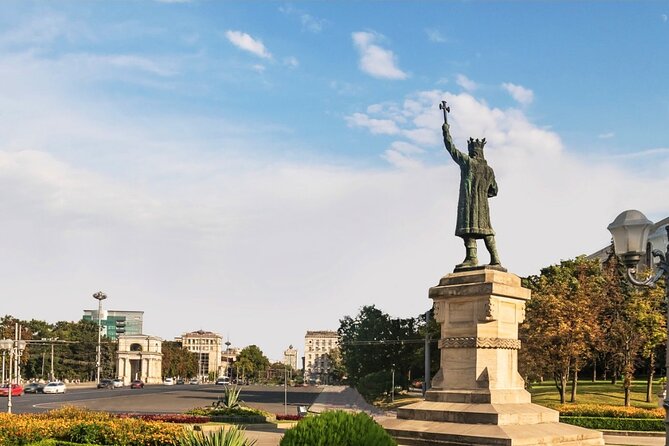 Private Walking Tour of Chisinau